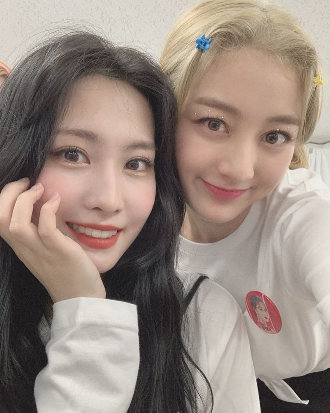 모모 생일 축하하는 트와이스 지효 인스타그램 | 인스티즈