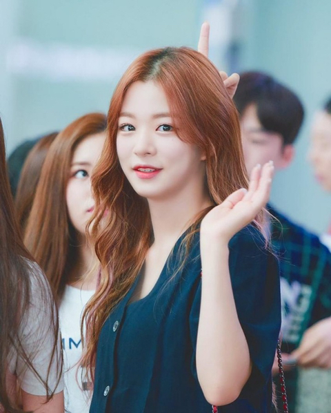 이목구비가 참 시원시원한 이채영.jpgif | 인스티즈