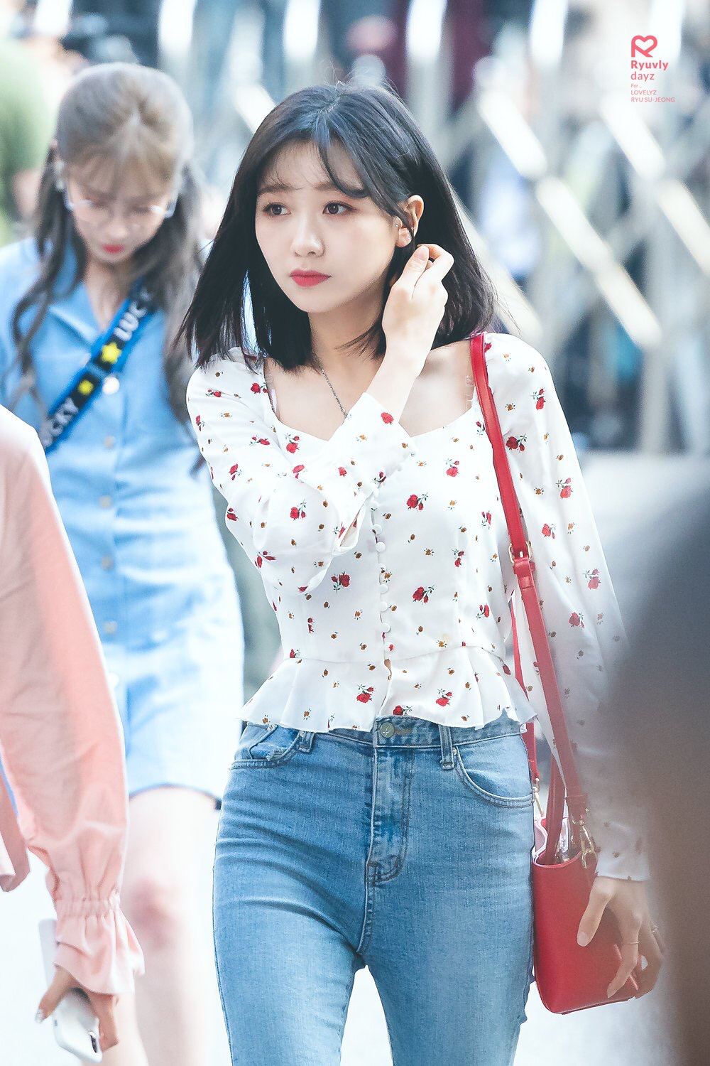 [러블리즈] 알라딘을 보고와서 수정이 | 인스티즈