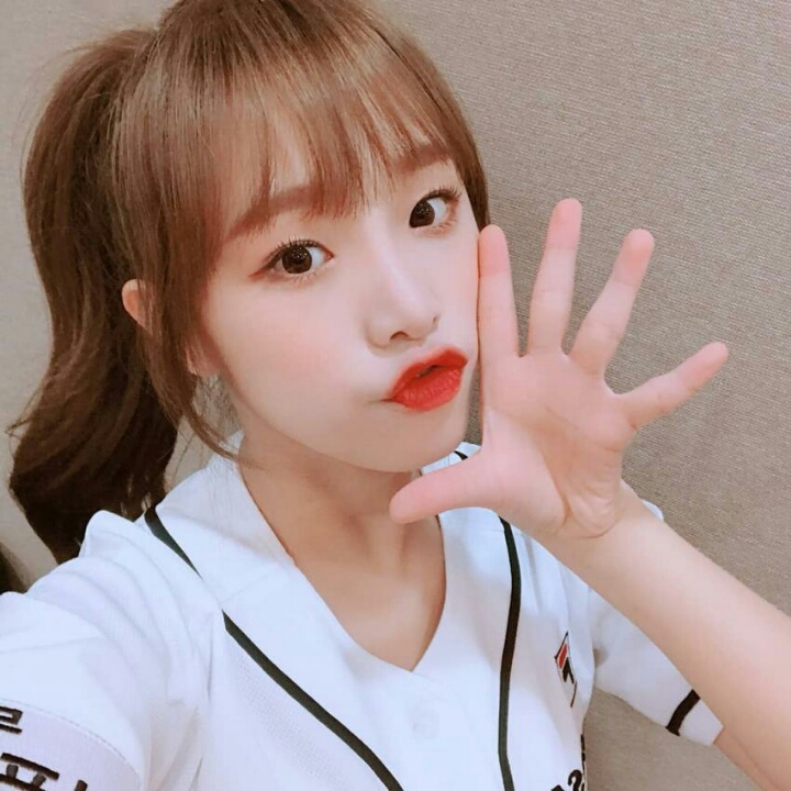 아이즈원, 예나 입술 최대출력 | 인스티즈