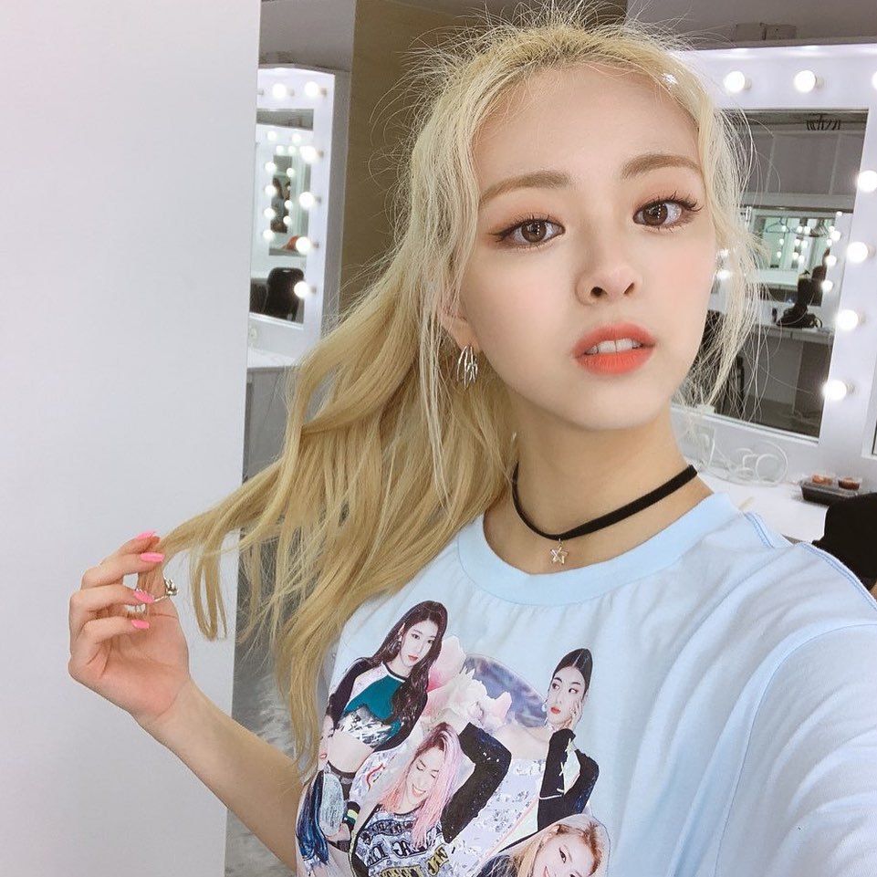 오늘자 ITZY 인스타그램.jpg | 인스티즈