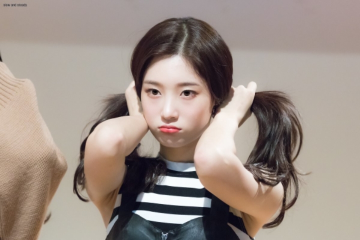 양갈래 머리한 아이오아이 멤버 모음 .jpg | 인스티즈