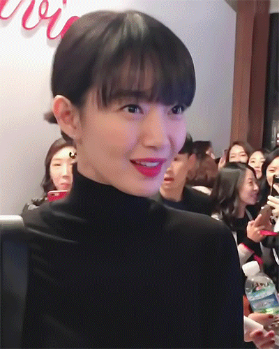 신민아 실물느낌.gif | 인스티즈