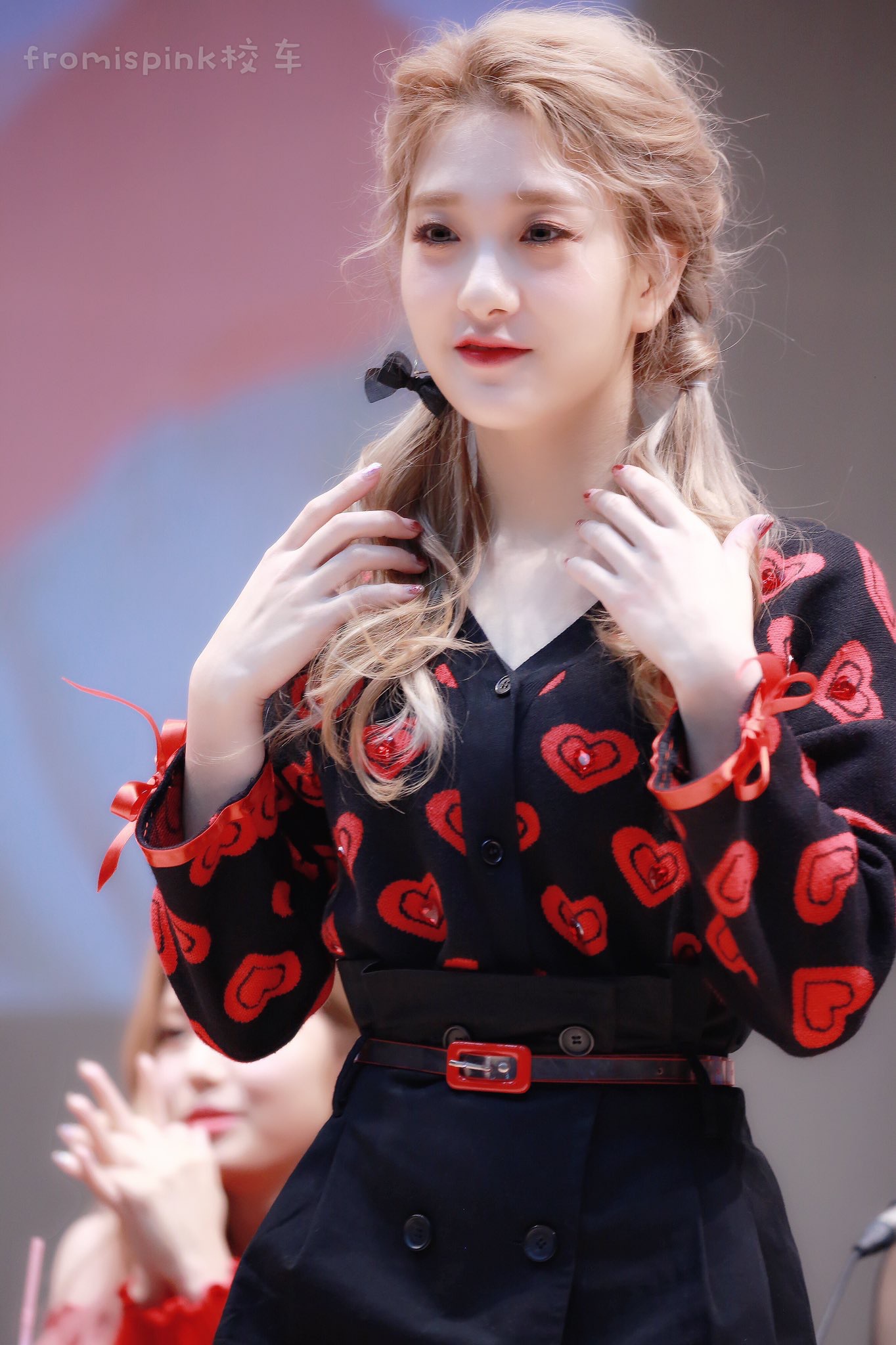 프로미스나인 이서연 | 인스티즈