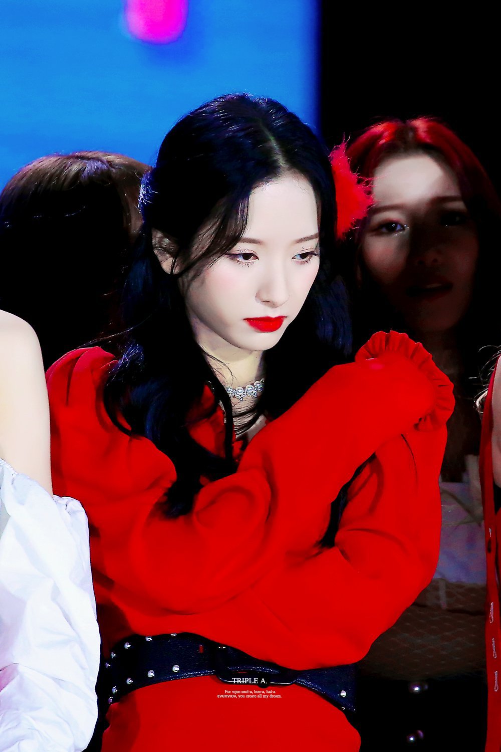 머리 묶은 우주소녀 보나.jpg | 인스티즈