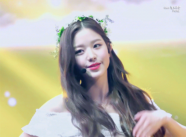 화관쓴 아이즈원 장원영의 미모.gif | 인스티즈