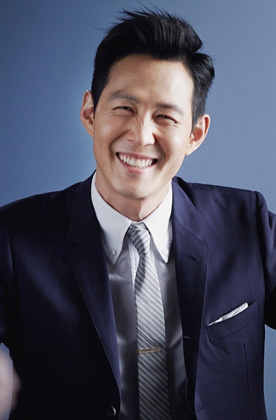 "이정재" 하면 가장 먼저 떠오르는 영화 속 이름은? | 인스티즈