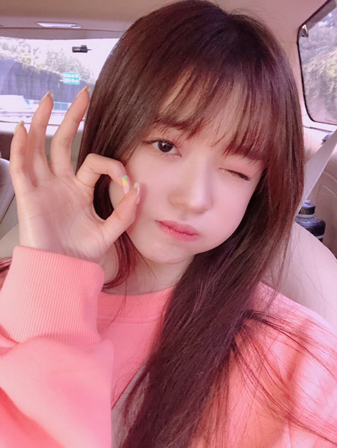 오늘자 생일인 오마이걸 유아 | 인스티즈
