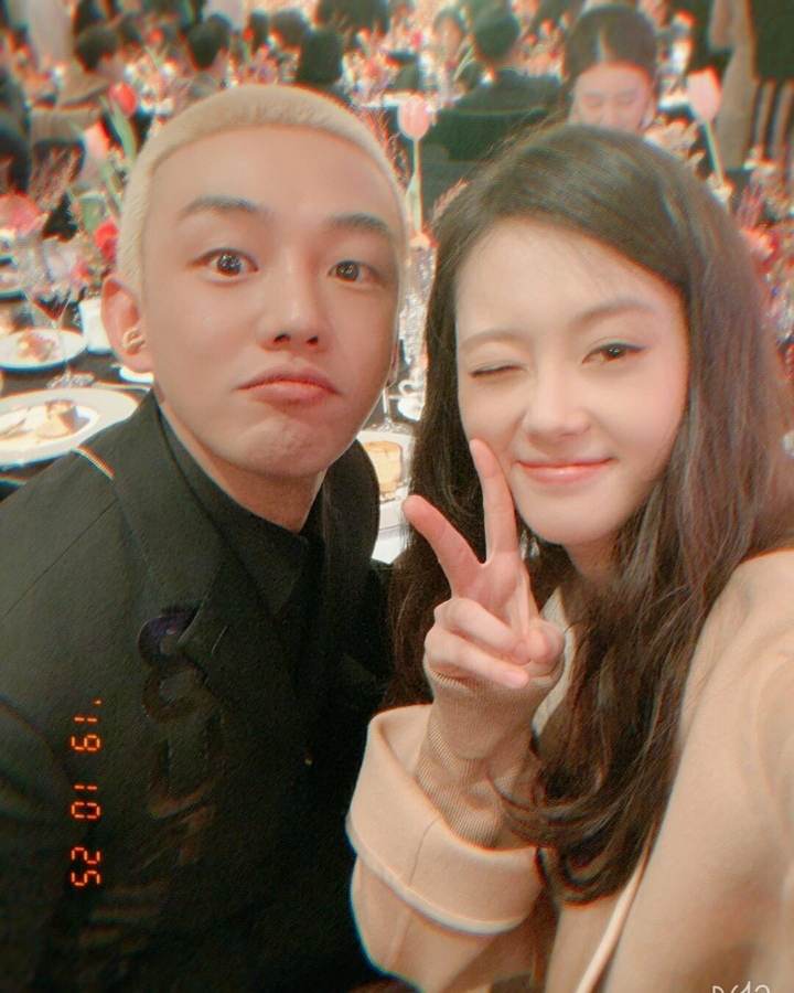 19.10.25..유아인&amp;고아라 | 인스티즈