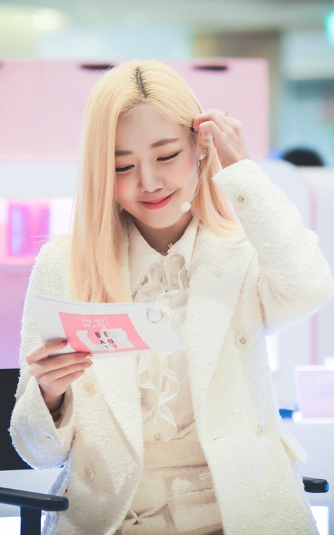 블론드 에이핑크 남주.jpg | 인스티즈