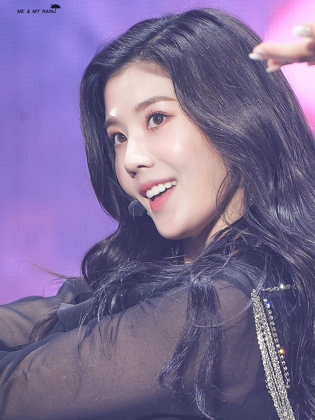 [아이즈원] 12월의 첫 업로드라서 권은비 | 인스티즈