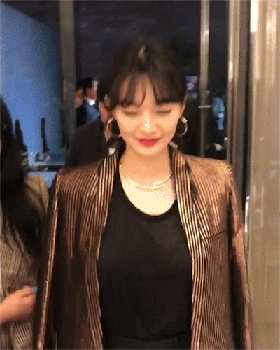 신민아 실물느낌.gif | 인스티즈