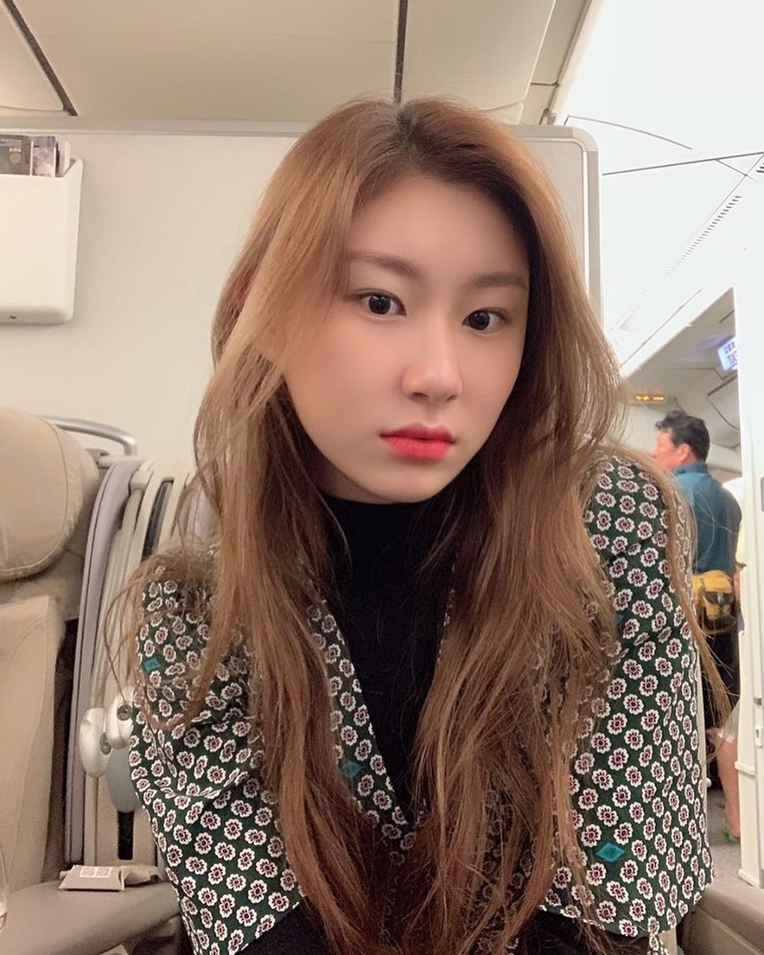 오늘 인스타 폭풍업뎃한 ITZY 채령이.jpg | 인스티즈