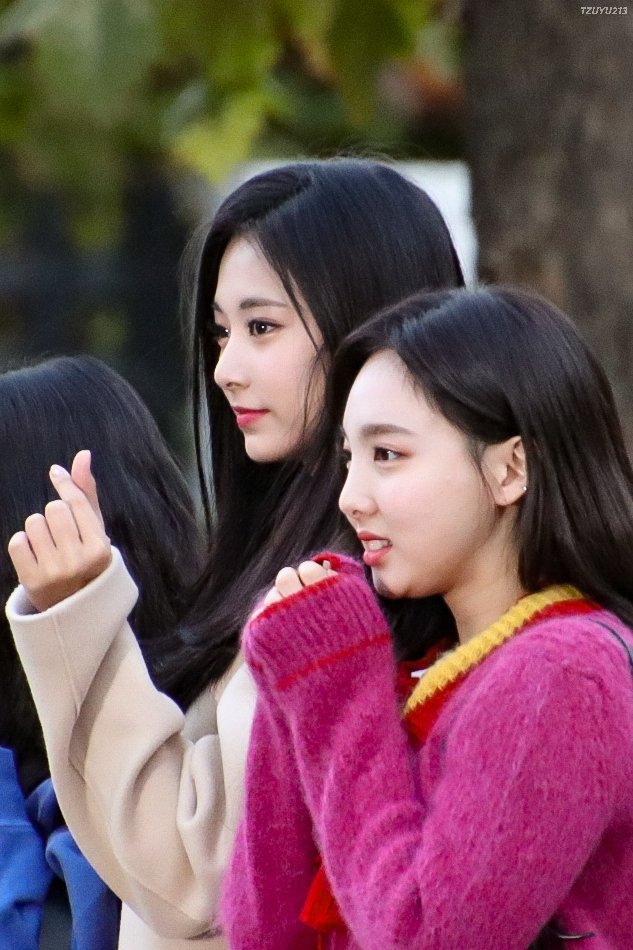 최근 트와이스 쯔뭉이 쯔위의 비주얼.jpgif | 인스티즈