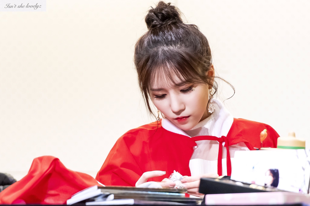[러블리즈] 벌써 수요일이 온 것 같아서 명은이 | 인스티즈