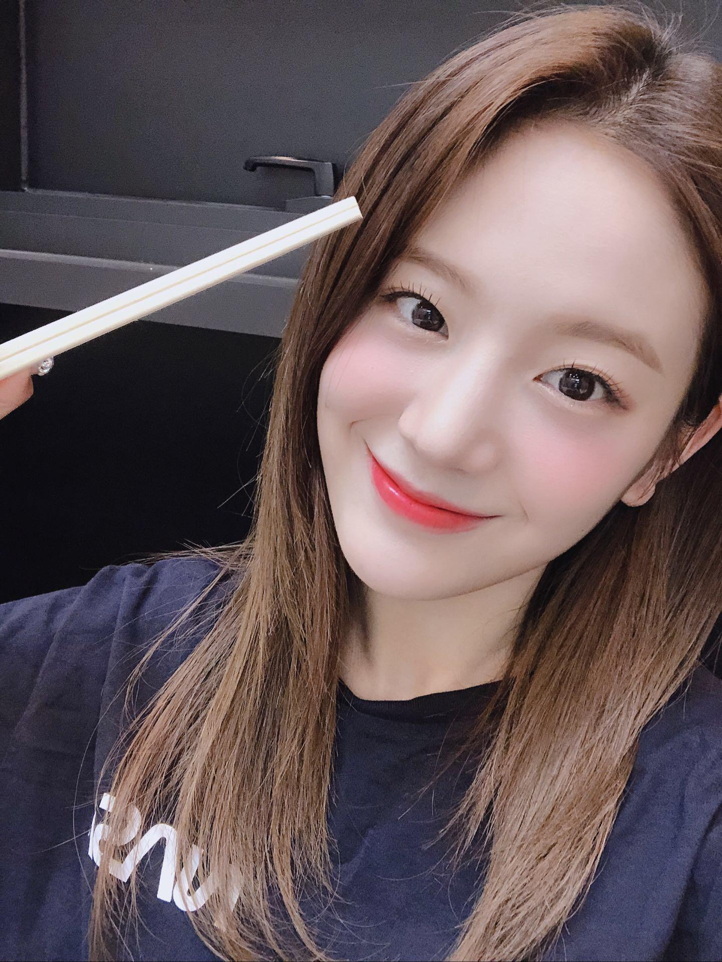 미소가 월클 프로미스나인 규리 | 인스티즈