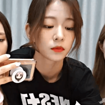오늘자 프로미스나인 V앱 삐융즈.GIF | 인스티즈