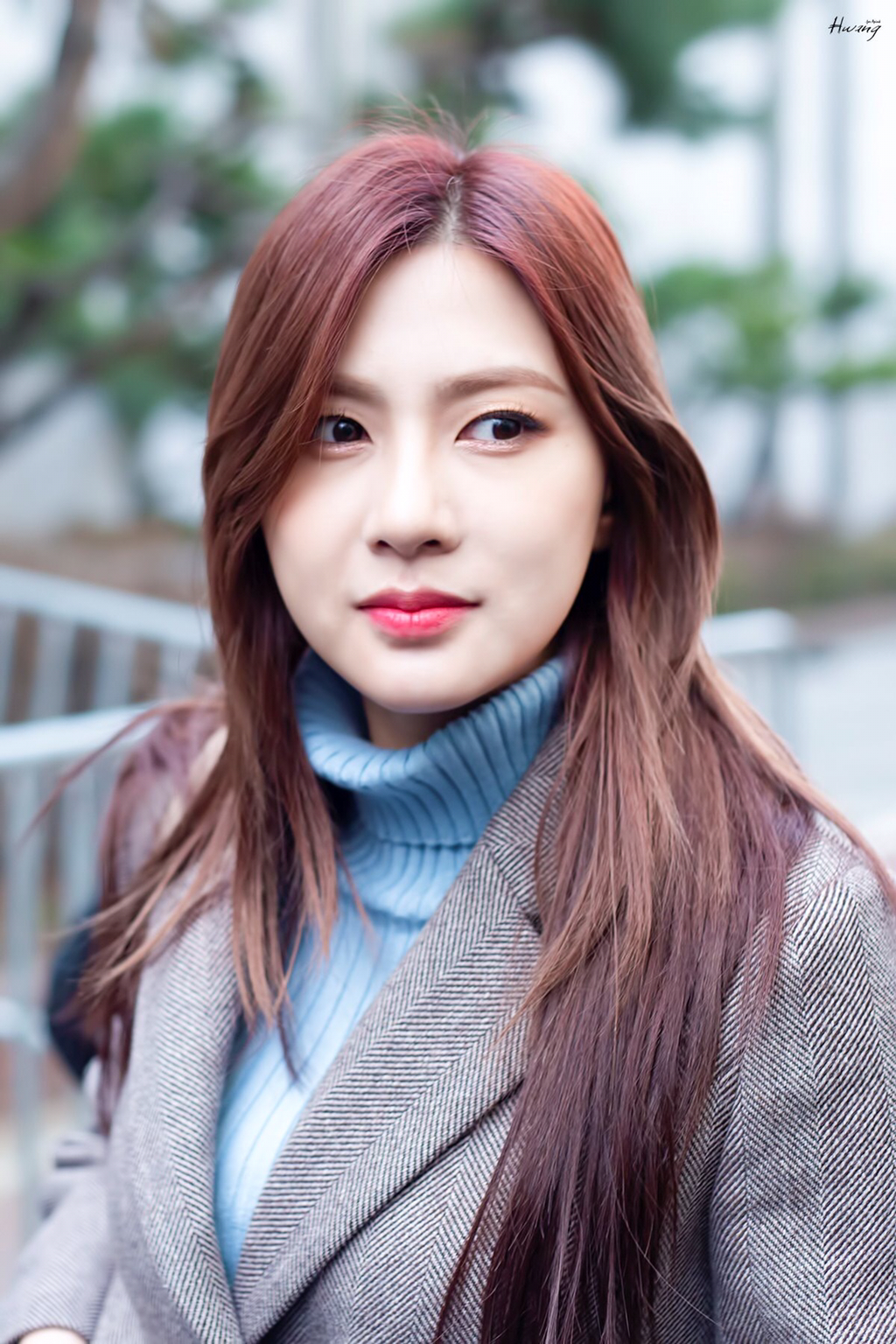 [에이핑크] 오늘은 기타 줄 교체 할 예정이라서 하영이 | 인스티즈