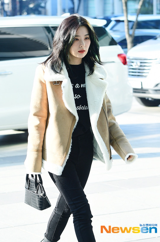 컬투쇼 출근하는 레드벨벳 슬기 웬디.jpg | 인스티즈