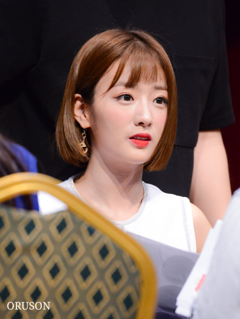 에이핑크 윤보미 단발.jpg | 인스티즈