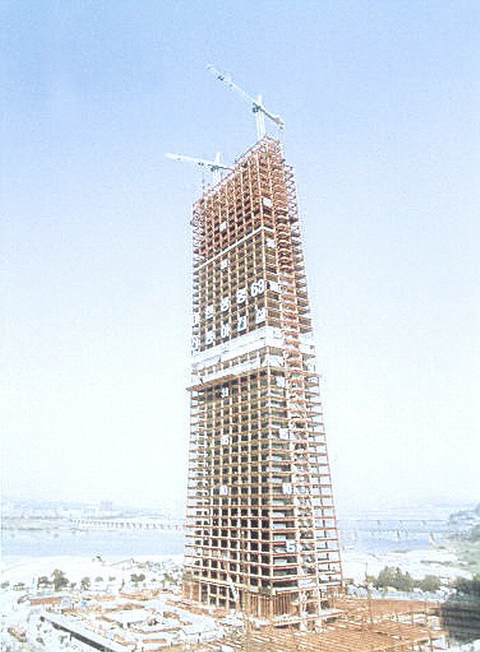 80년대 63빌딩 짓는 모습.jpg | 인스티즈