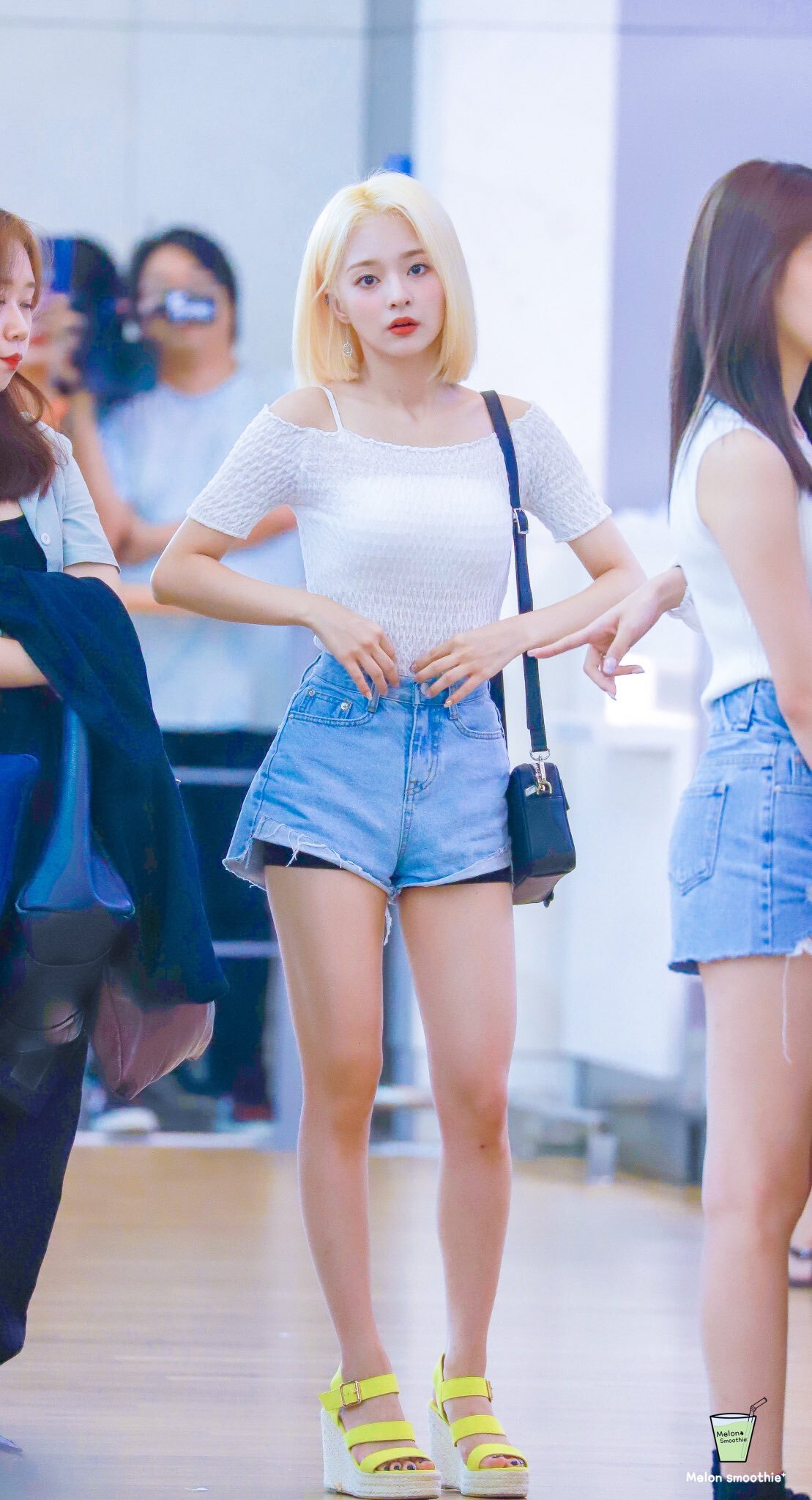 떠오르는 섹시 아이돌 이나경 | 인스티즈