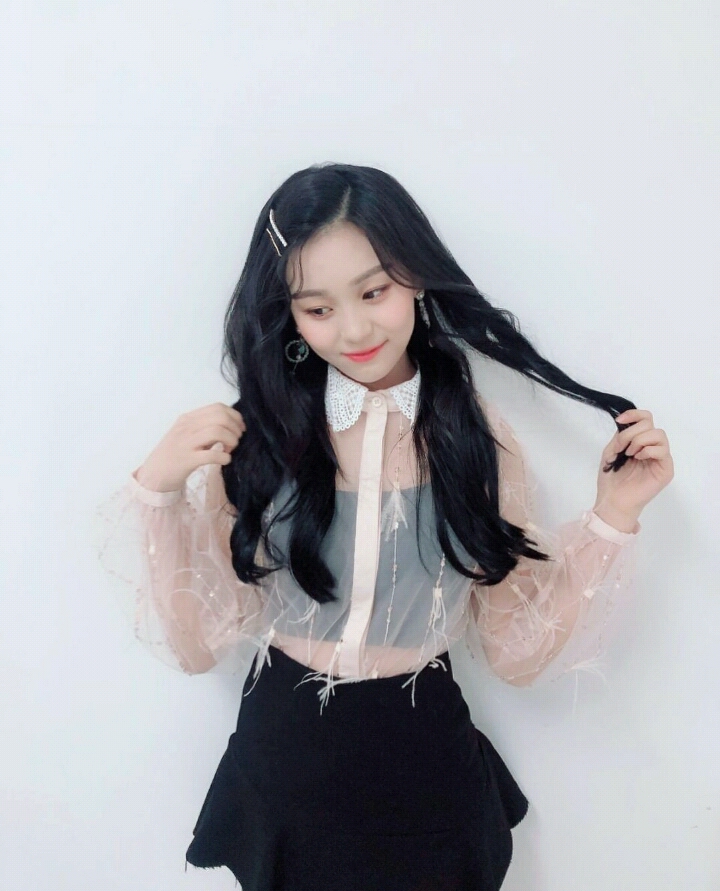 방금 업로드된 여자친구 인스타그램 떰💜 | 인스티즈