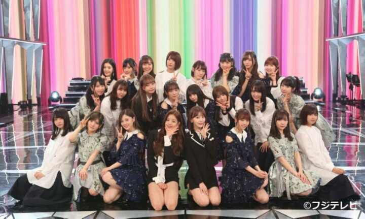 일본 최고 인기 아이돌들과 합동공연...안 밀리는 장원영 | 인스티즈