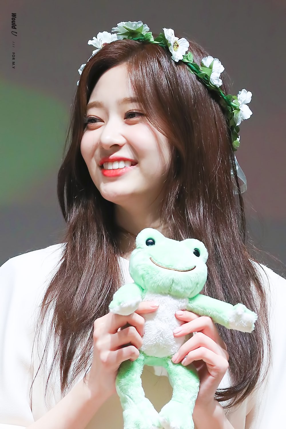 아이즈원의 밍구리 김민주.jpgif | 인스티즈