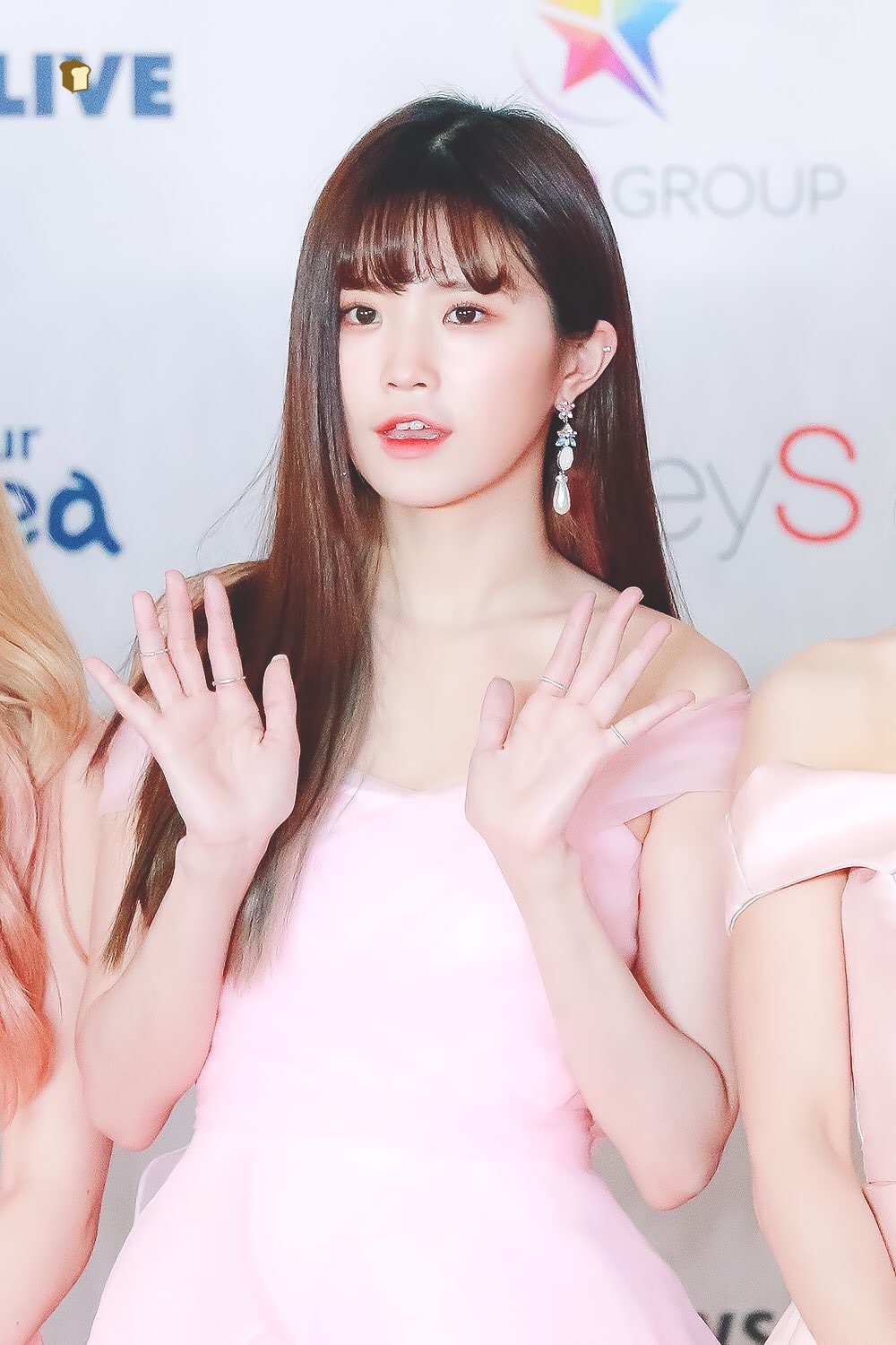 매력적인 모찌인줄알았지만 감성섹시 송하영 | 인스티즈