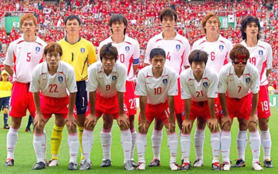 대한민국 역사상 최고의 베스트 11조합은? A vs B vs C | 인스티즈
