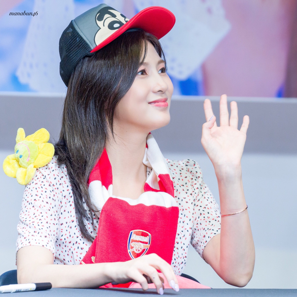 [에이핑크] 자몽 에이드 마셔서 하영이 | 인스티즈