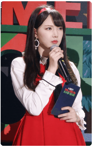 mc 대본 처리하는 여자친구 예린이.gif | 인스티즈