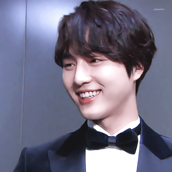 요즘 잘나가는 92년생 남자배우 셋.gif | 인스티즈