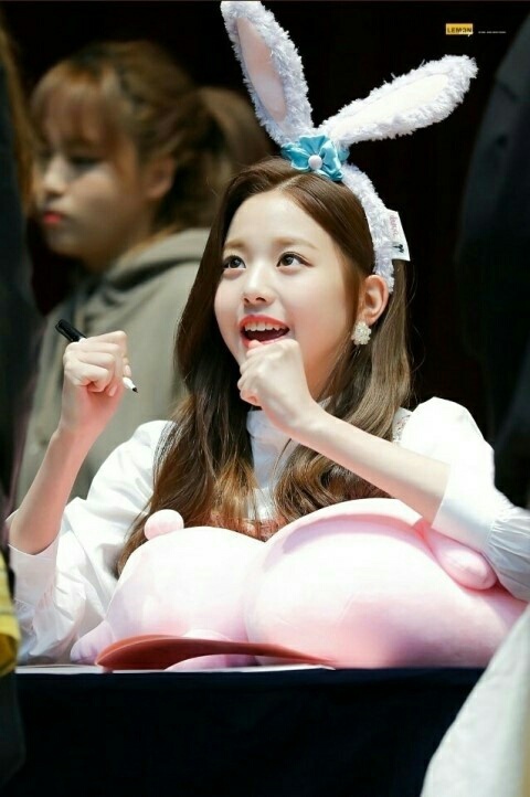 장원영 갈색머리 모음 .jpg | 인스티즈