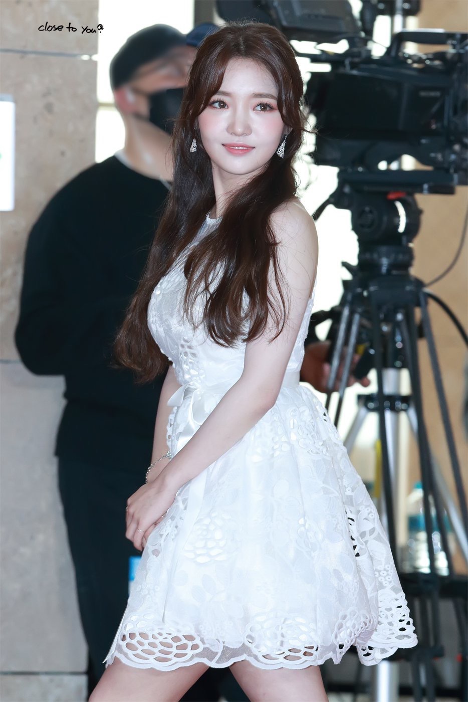 2018aaa 레드카펫에서의 9명의 예쁜 프로미스나인 | 인스티즈