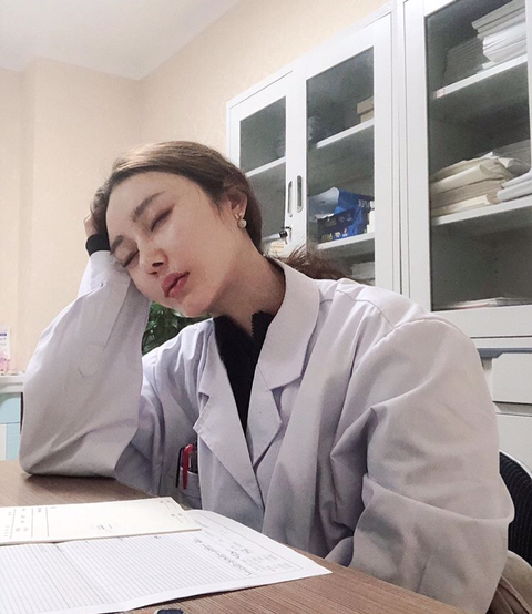 중국 여의사 반전 몸매 ㄷㄷㄷ | 인스티즈