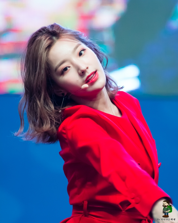 프로미스나인(fromis_9) Love Bomb 노동요 버전 (feat.저퀄주의) | 인스티즈