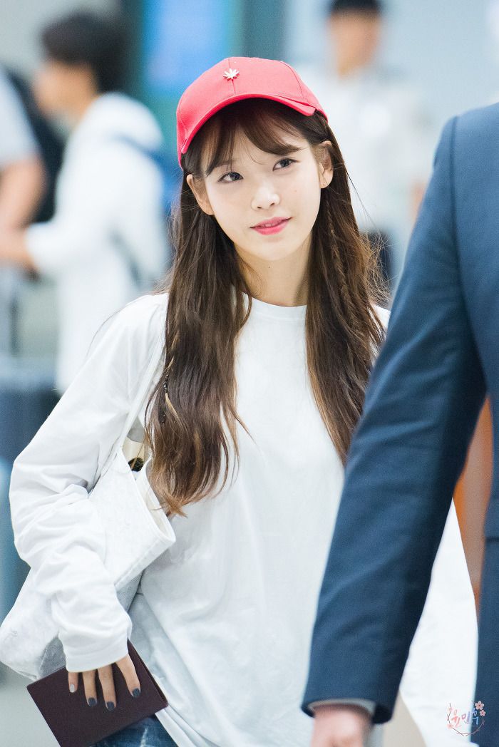 모자가 잘어울리는 아이유.jpg | 인스티즈