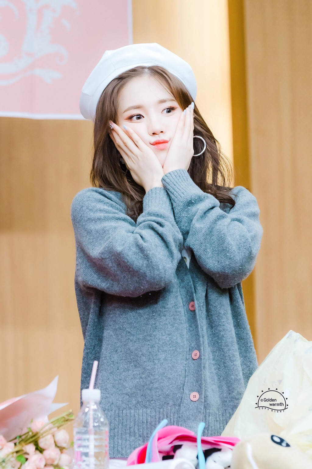 [러블리즈] 출근길에 본 은행나무가 이뻐서 명은이 | 인스티즈