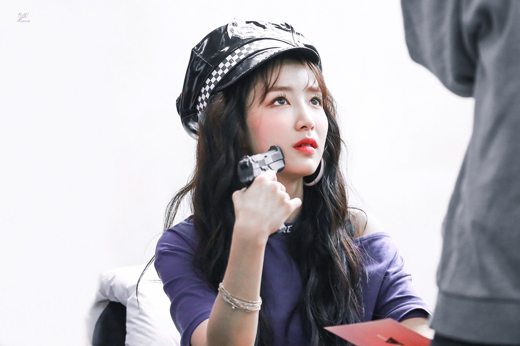 [구구단] 분에 넘치는 감사를 받은 기분이라서 신보라 | 인스티즈