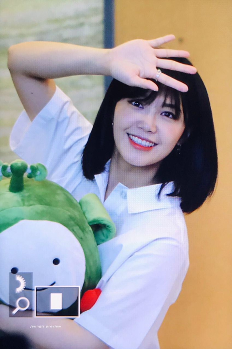 콩인형과 에이핑크 정은지.jpg | 인스티즈