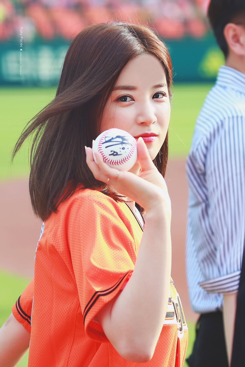 아침을 여는 롱모닝 에이핑크 초롱.jpg | 인스티즈