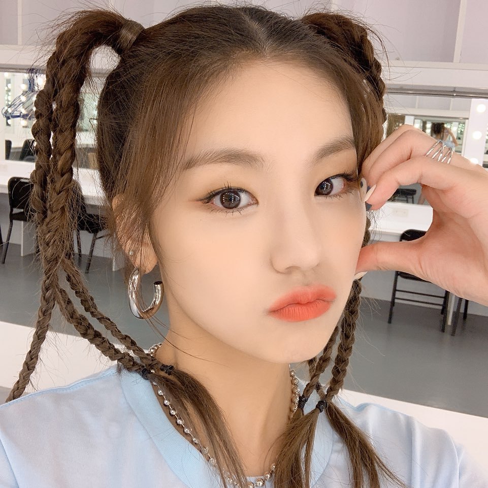 오늘자 ITZY 인스타그램.jpg | 인스티즈