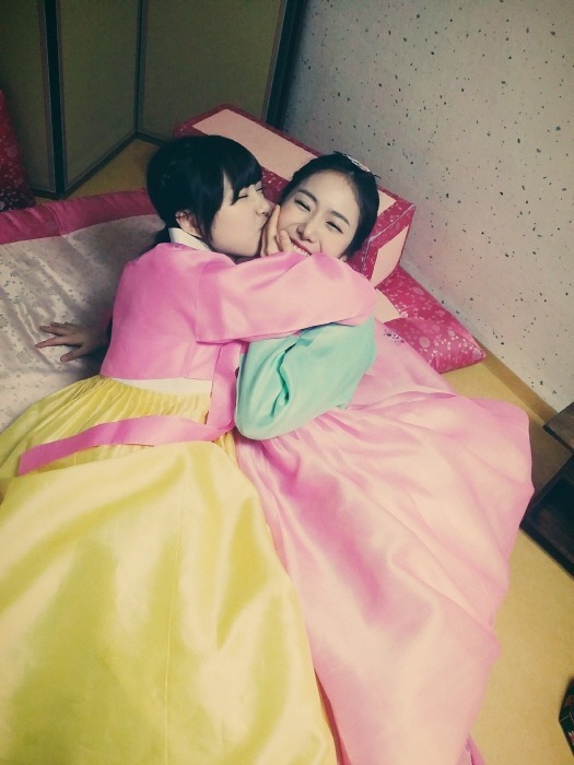 2018년 마지막 여자친구.jpgif | 인스티즈