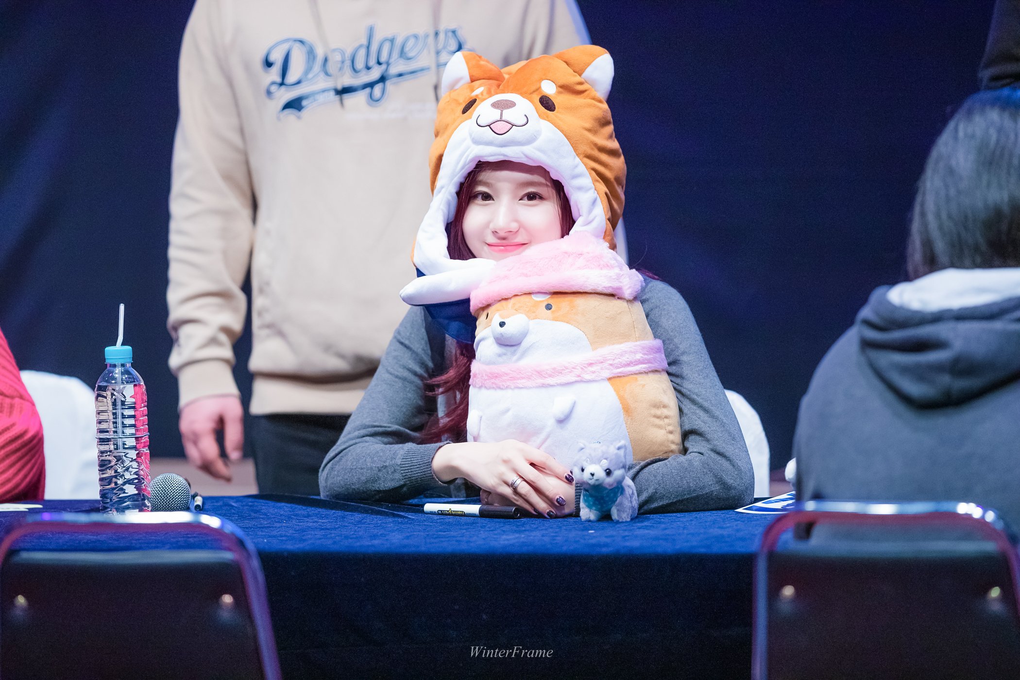 오늘이 생일인 트와이스 사나.jpgif | 인스티즈