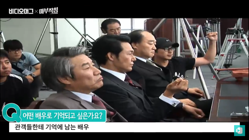 청룡영화상 작품상에 출연작이 가장 많이 노미네이트 된 배우.jpg | 인스티즈