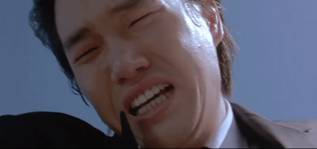 [잔혹주의] 영화 올드보이 유지태 연기.gif | 인스티즈