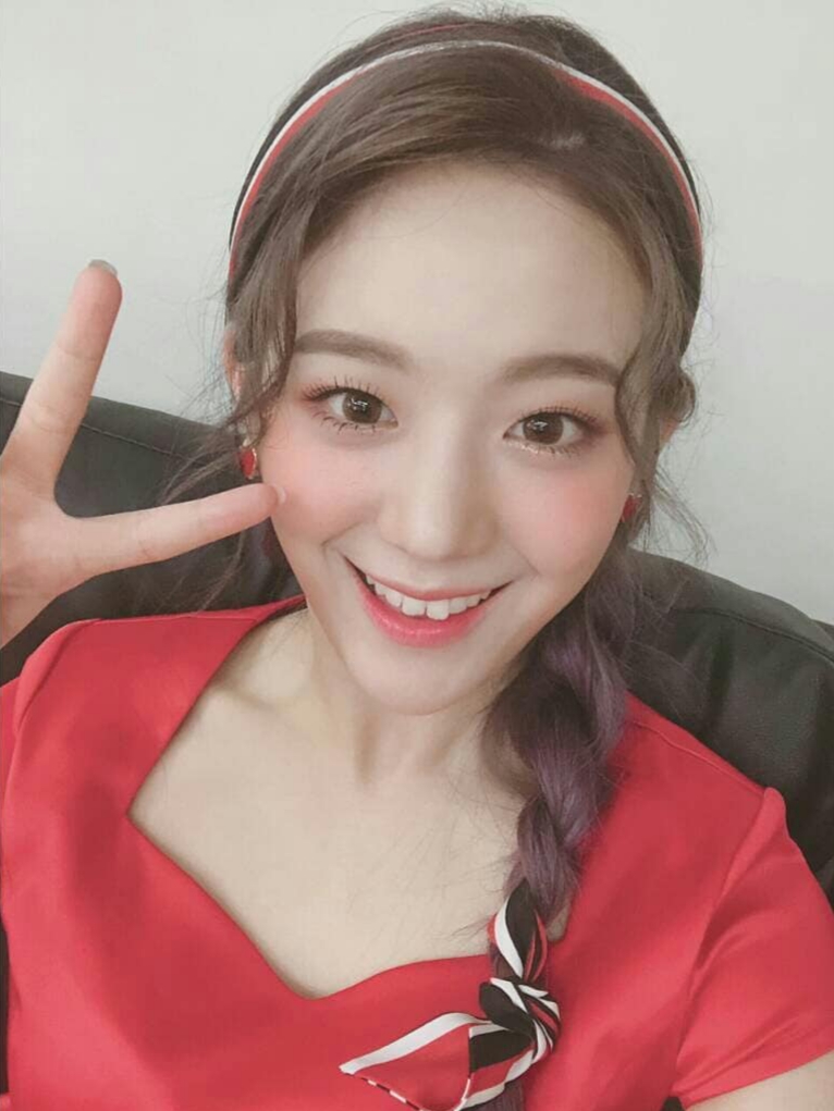 데뷔 300일기념 프로미스나인 장규리 | 인스티즈