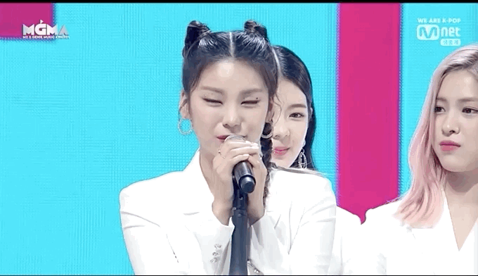 [ITZY] 언니....우는 거야? | 인스티즈